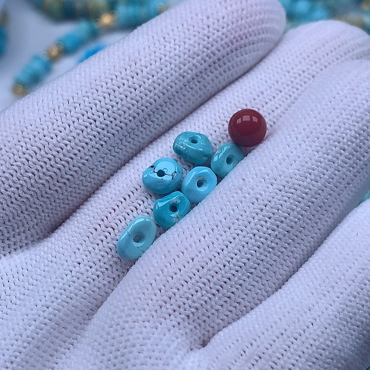 南红玛瑙未镶嵌珠宝奇石