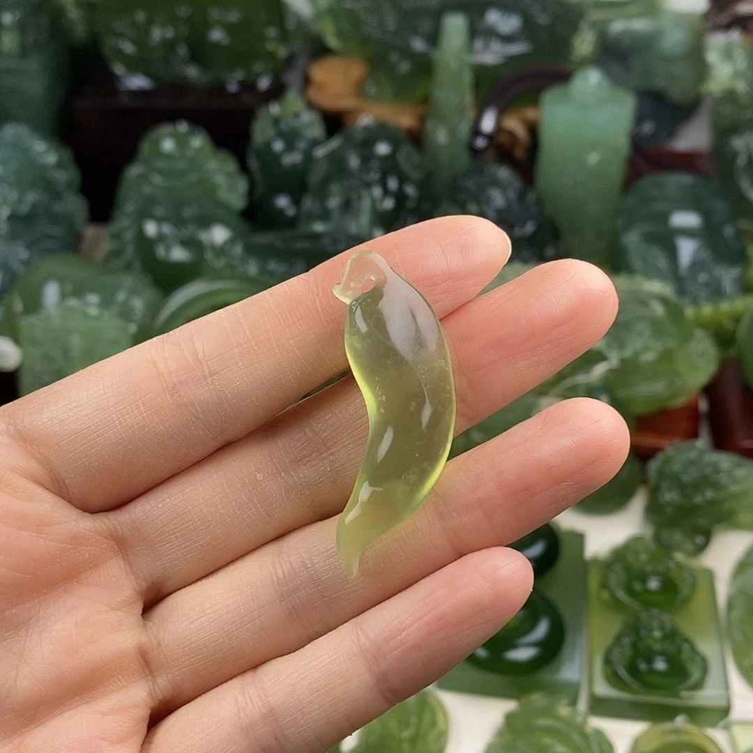 岫玉未镶嵌挂件挂件