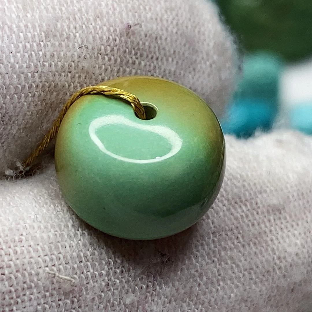 绿松石未镶嵌天然原矿 带武汉地大证书