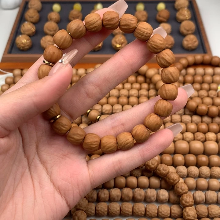 猴头核桃手串虎须