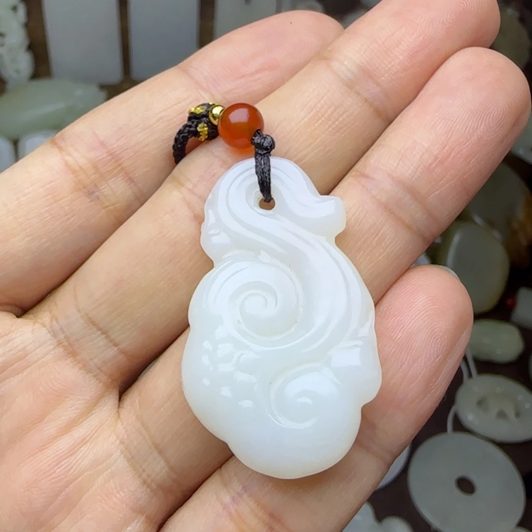 和田玉未镶嵌挂件