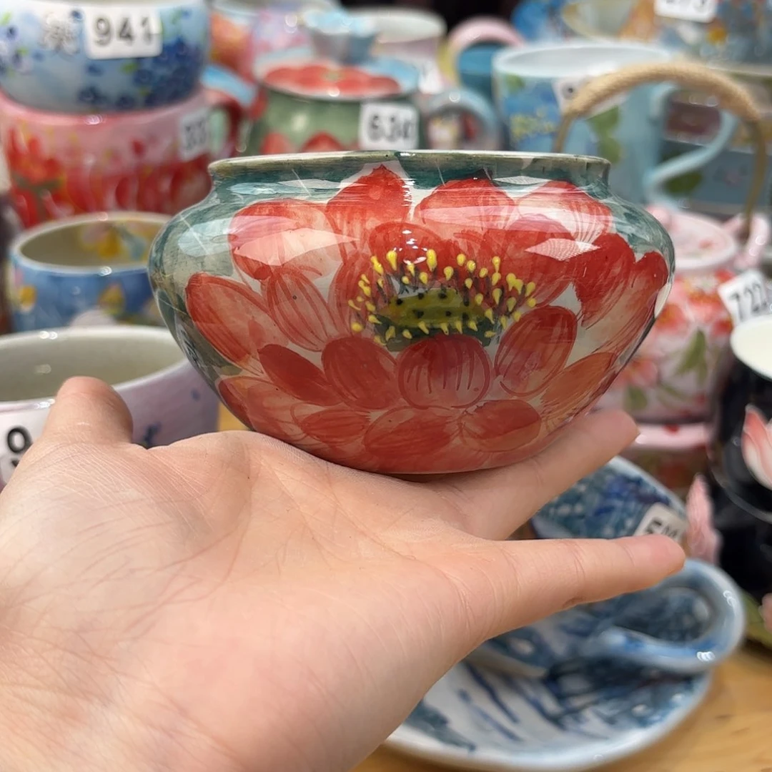 瓷片兔兔的盖茨。兔兔好