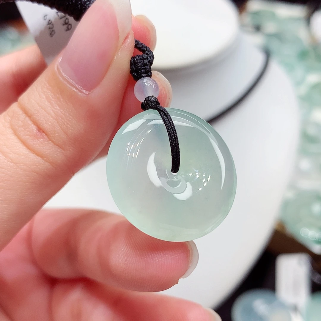 颈饰未镶嵌翡翠翡翠51，22.8/5.6