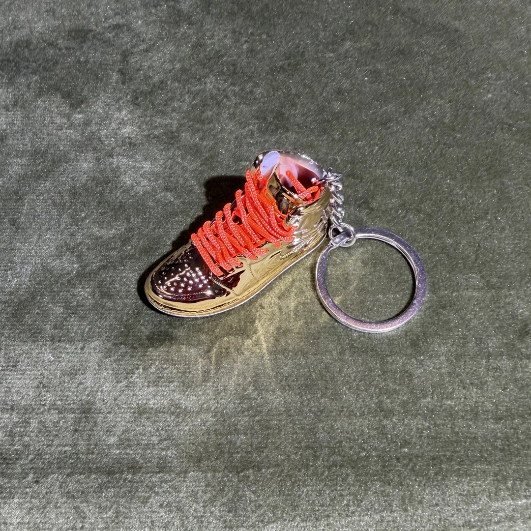 【福袋】立体运动鞋鞋模挂件钥匙扣一个（大小约5.5*2*3.5cm）