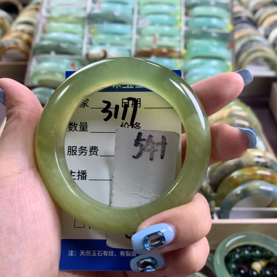 蛇纹石玉未镶嵌手镯3117