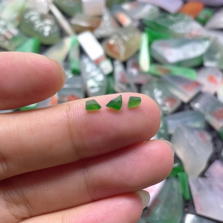 l***乐定制翡翠未镶嵌天然缅甸翡翠