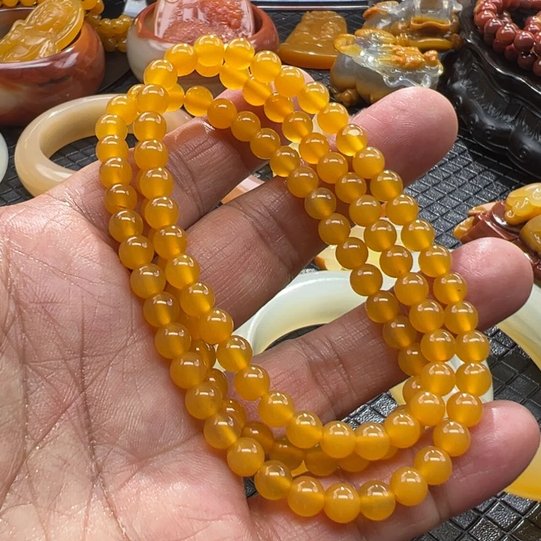 石英质玉未镶嵌颈饰