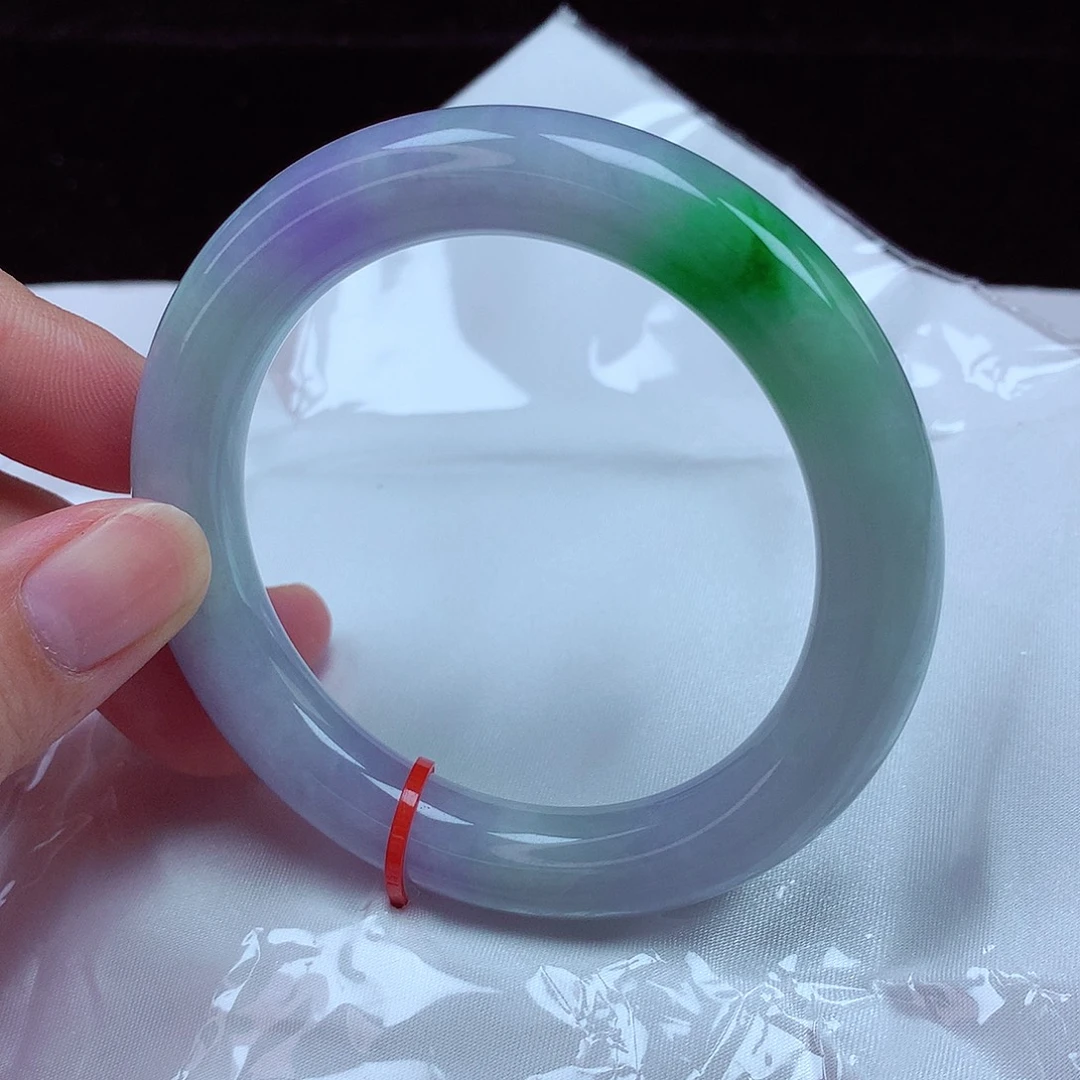 翡翠未镶嵌手镯（圆镯）57圈