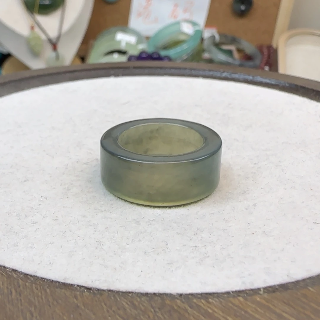 蛇纹石玉未镶嵌戒指14码