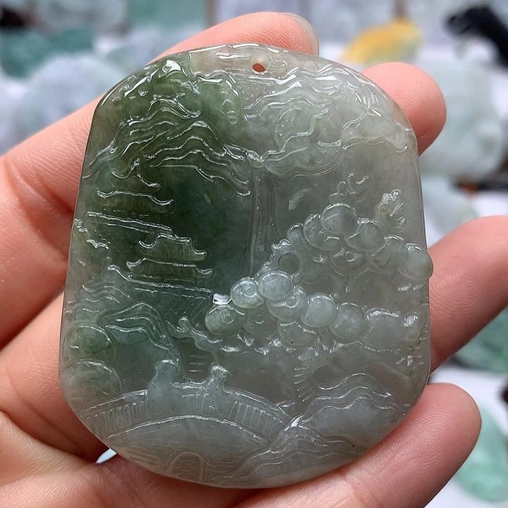 翡翠未镶嵌颈饰山水福利