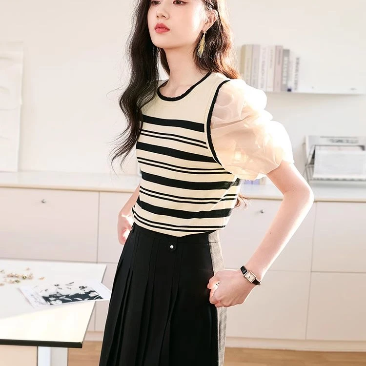 N842173毛针织衫 香影条纹短袖薄款针织衫女春夏新款米白色