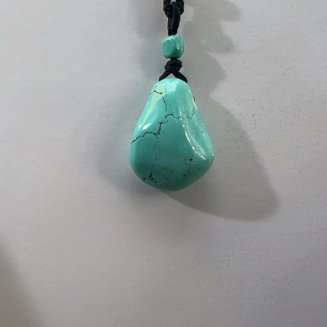 绿松石未镶嵌挂件