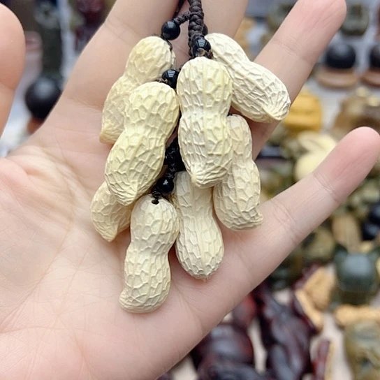 维腊木（绿檀）一**茶黄杨花生