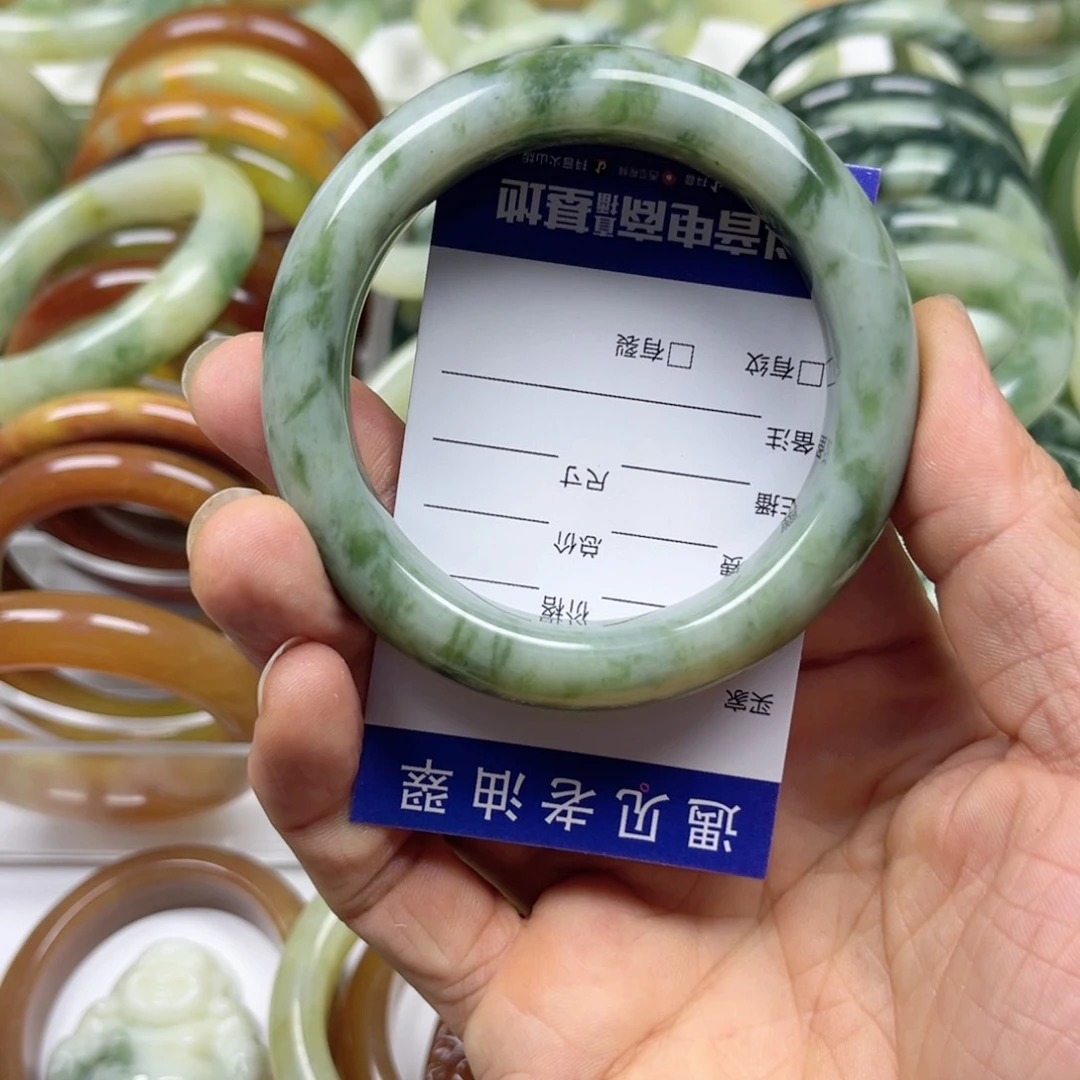 透闪石-蛇纹石玉手镯未镶嵌7*