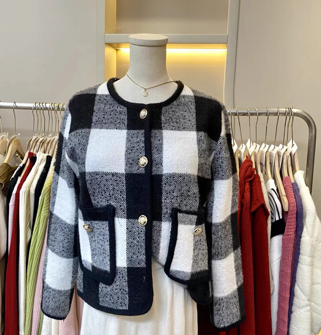 【亏本清仓】新款水貂格子小香风法式外套女气质百搭圆领上衣