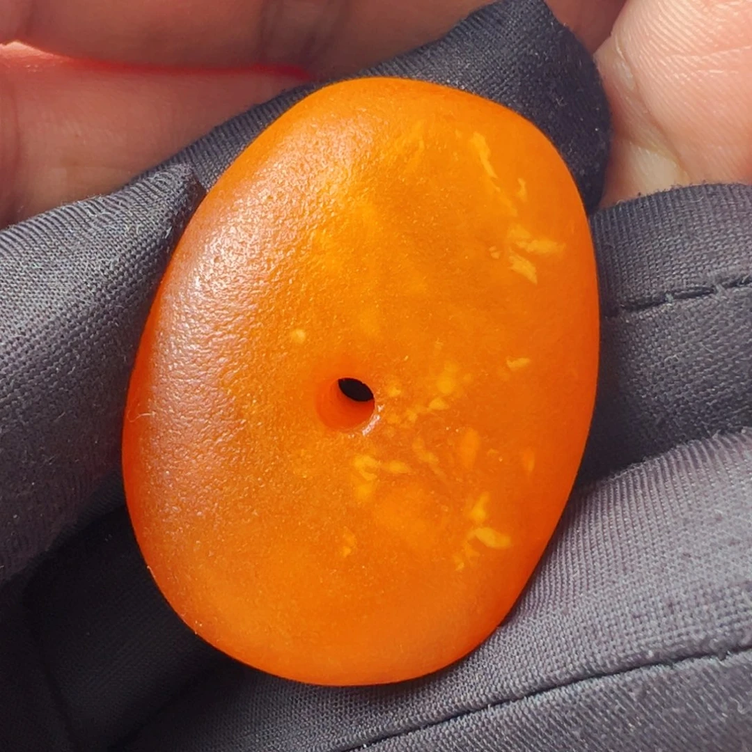 未镶嵌颈饰蜜蜡蜜蜡吊坠10克