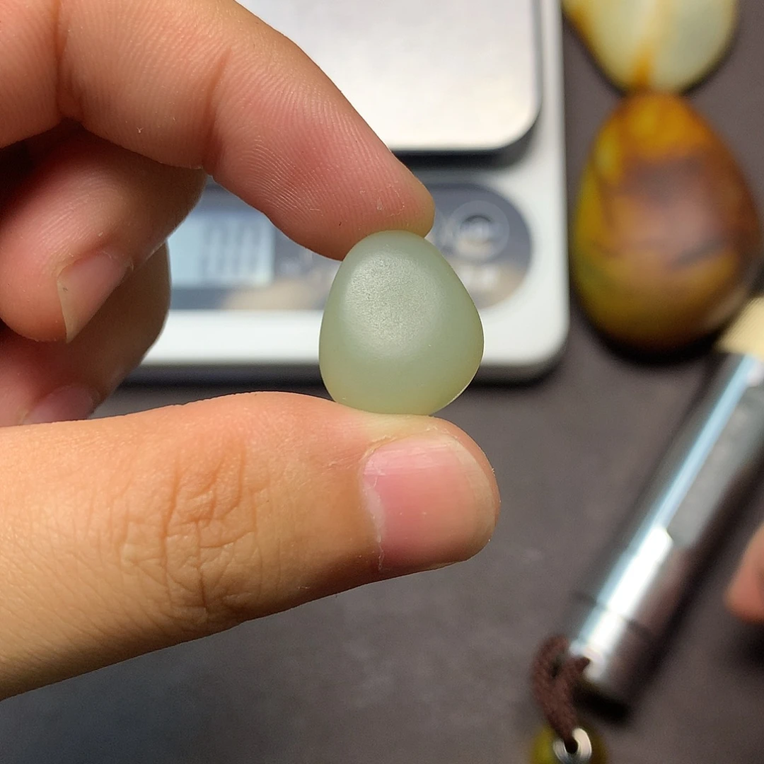 和田玉（糖玉）未镶嵌挂件