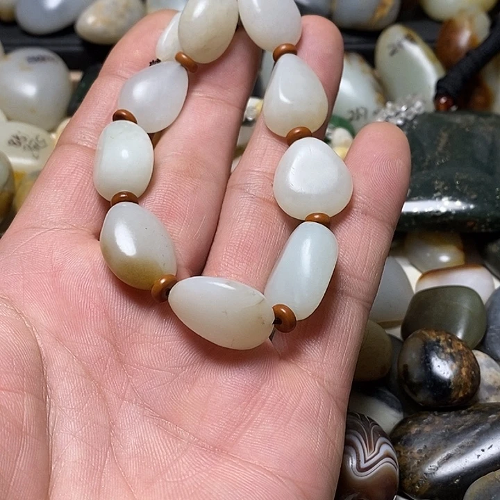 一***1和田玉未镶嵌颈饰手串700元下10单