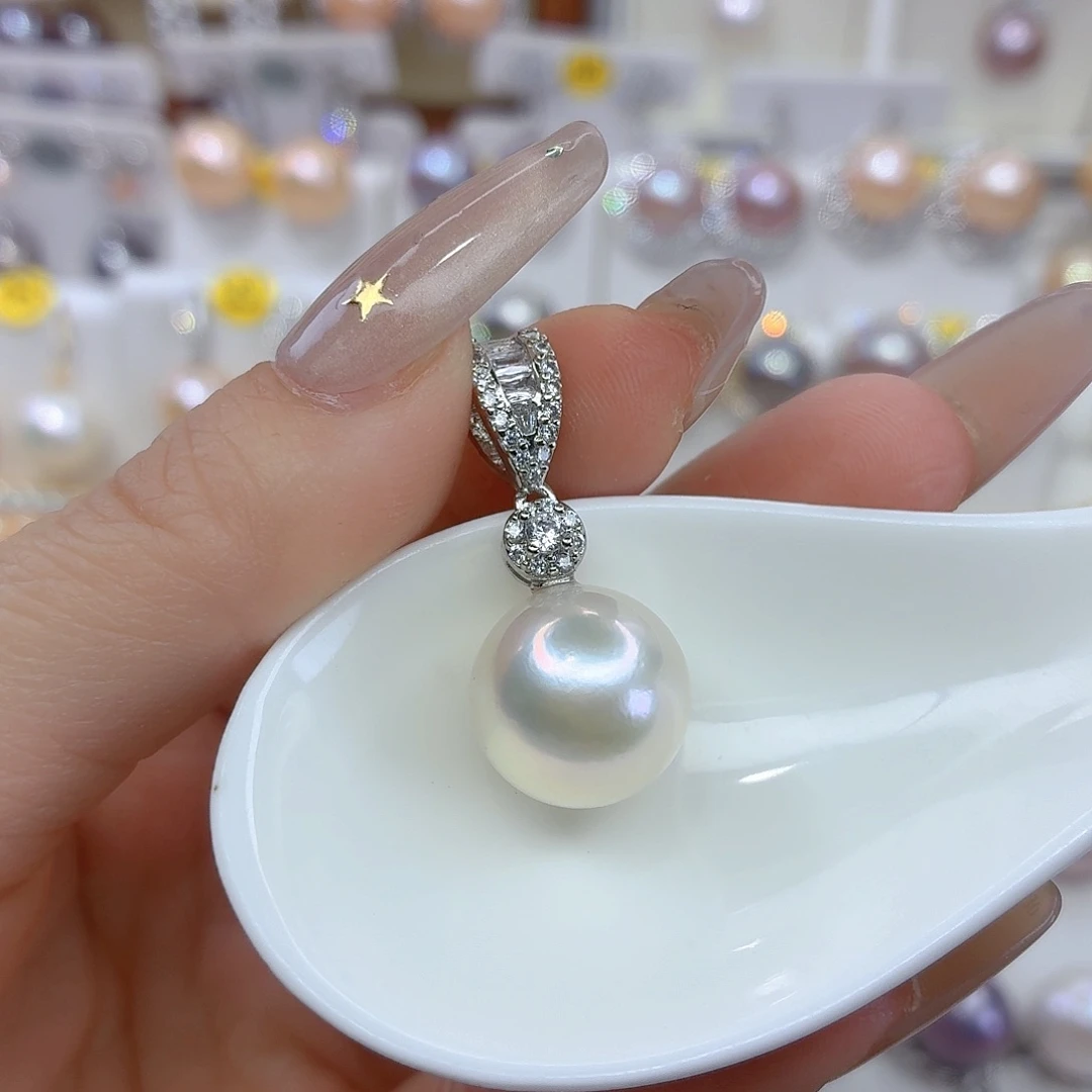 淡水珍珠合金颈饰