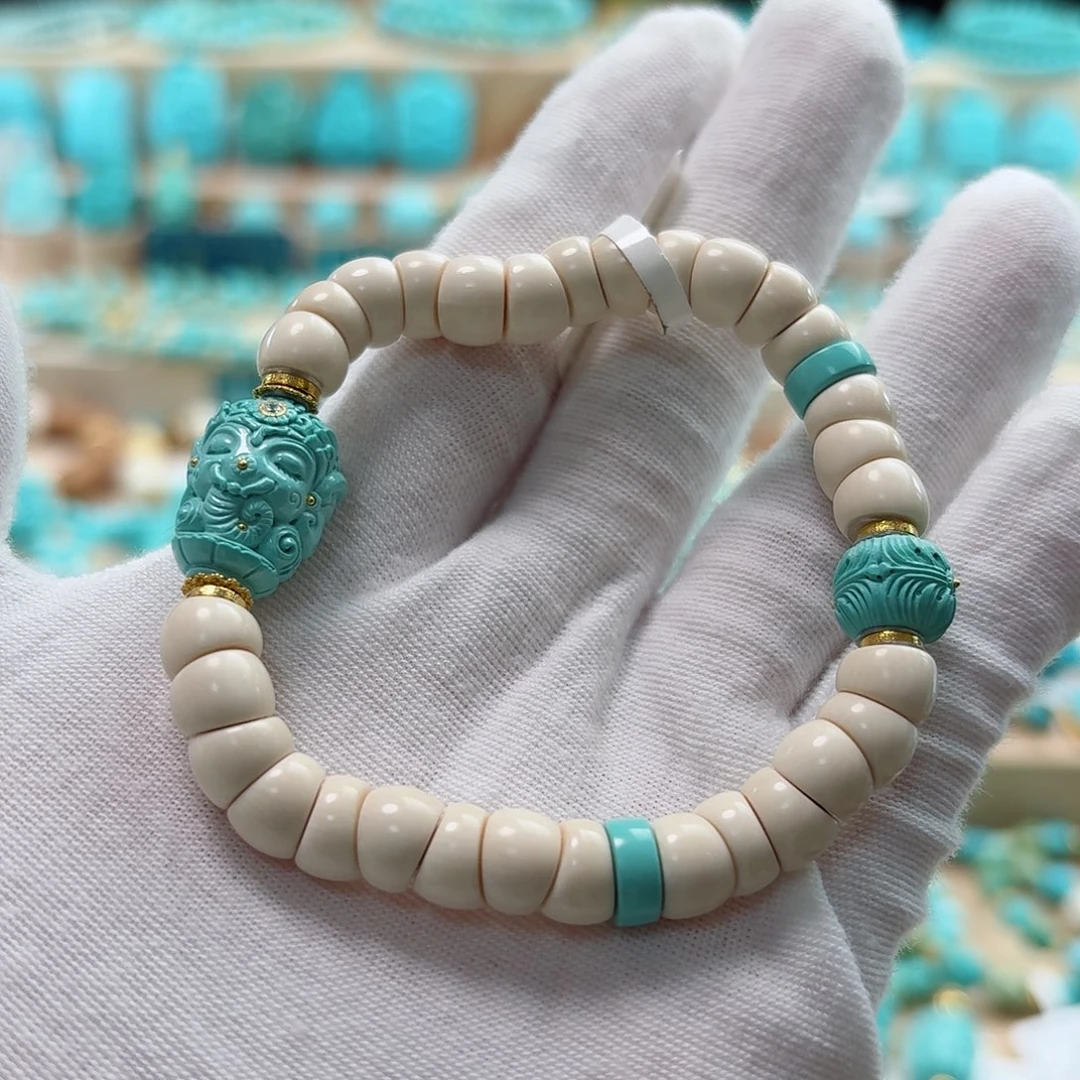 绿松石18K金镶嵌珠宝奇石