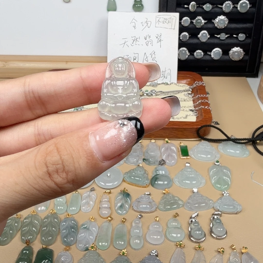 老***龟颈饰未镶嵌翡翠1111