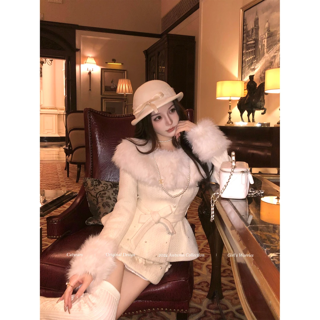 Catyears猫年【北岛月光】千金感毛领披肩毛呢外套立体花a字裙套装