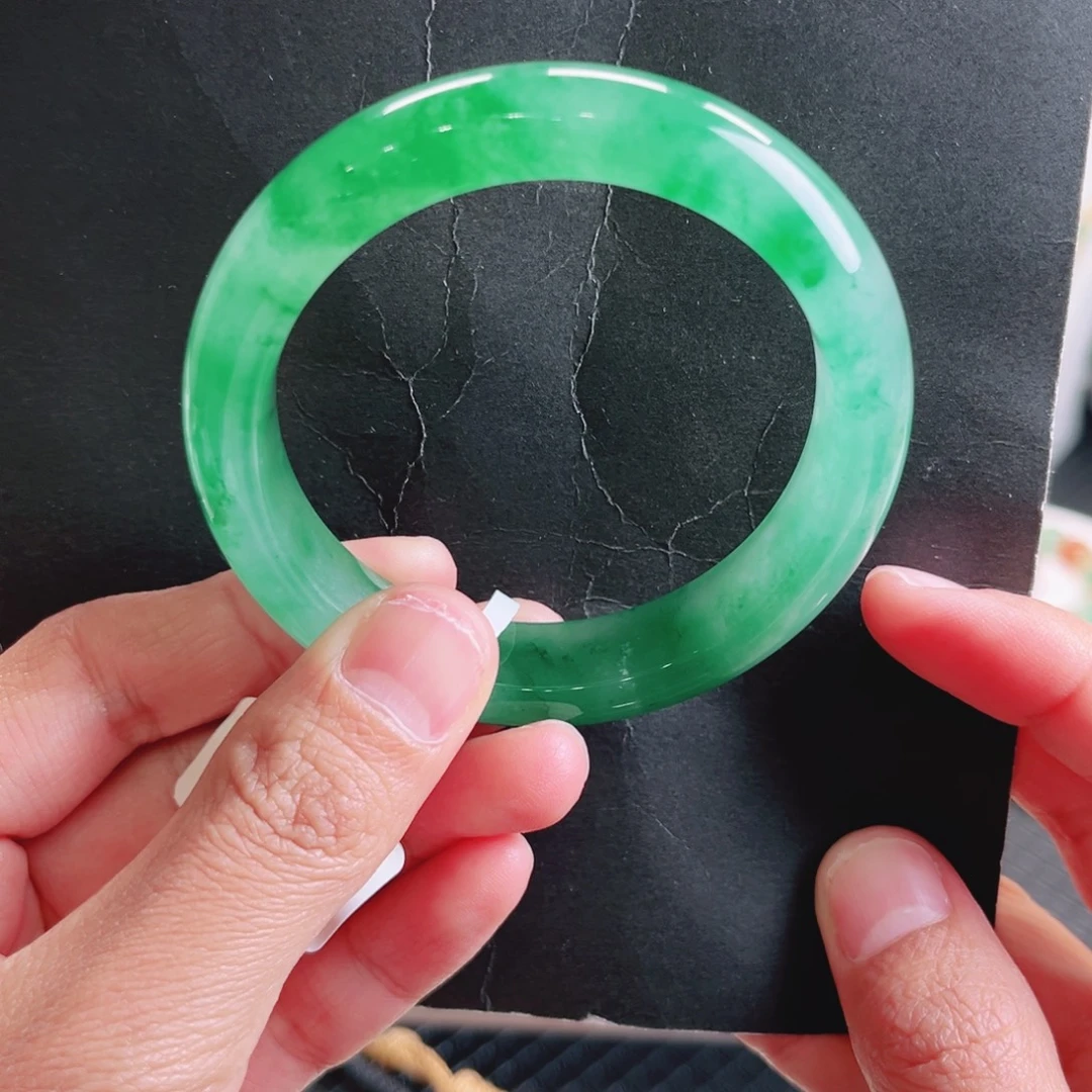 石英质玉未镶嵌手镯54