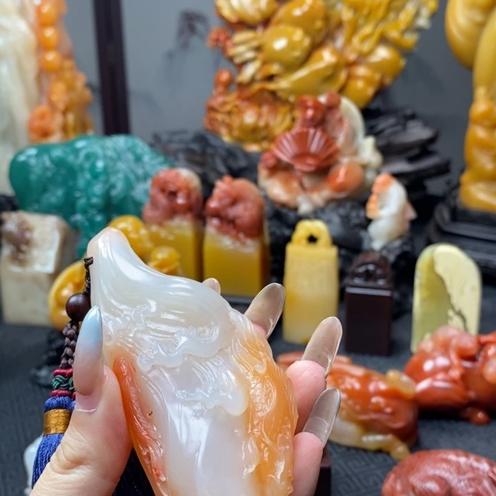 寿山石阿***呱手玩手玩手玩手玩儿