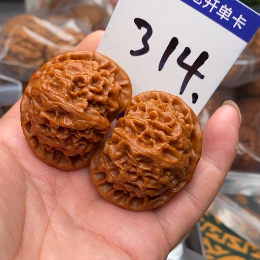 【闪购商品】文玩核桃把件宫灯43