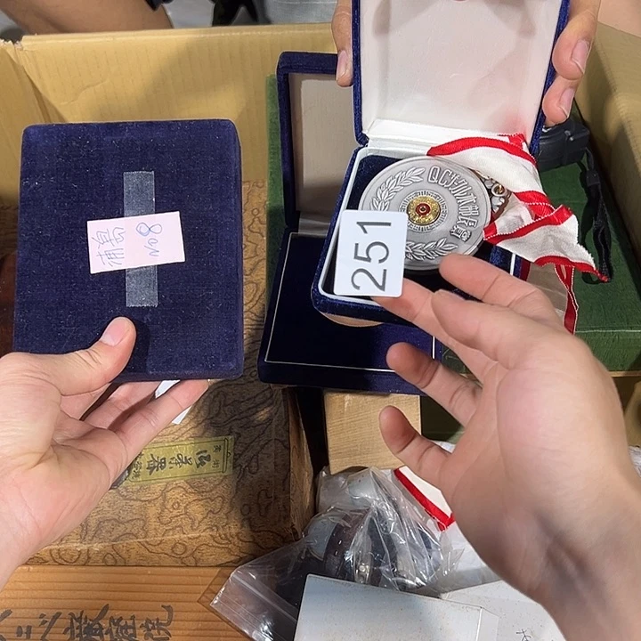 陈***辉8357327357357375537
