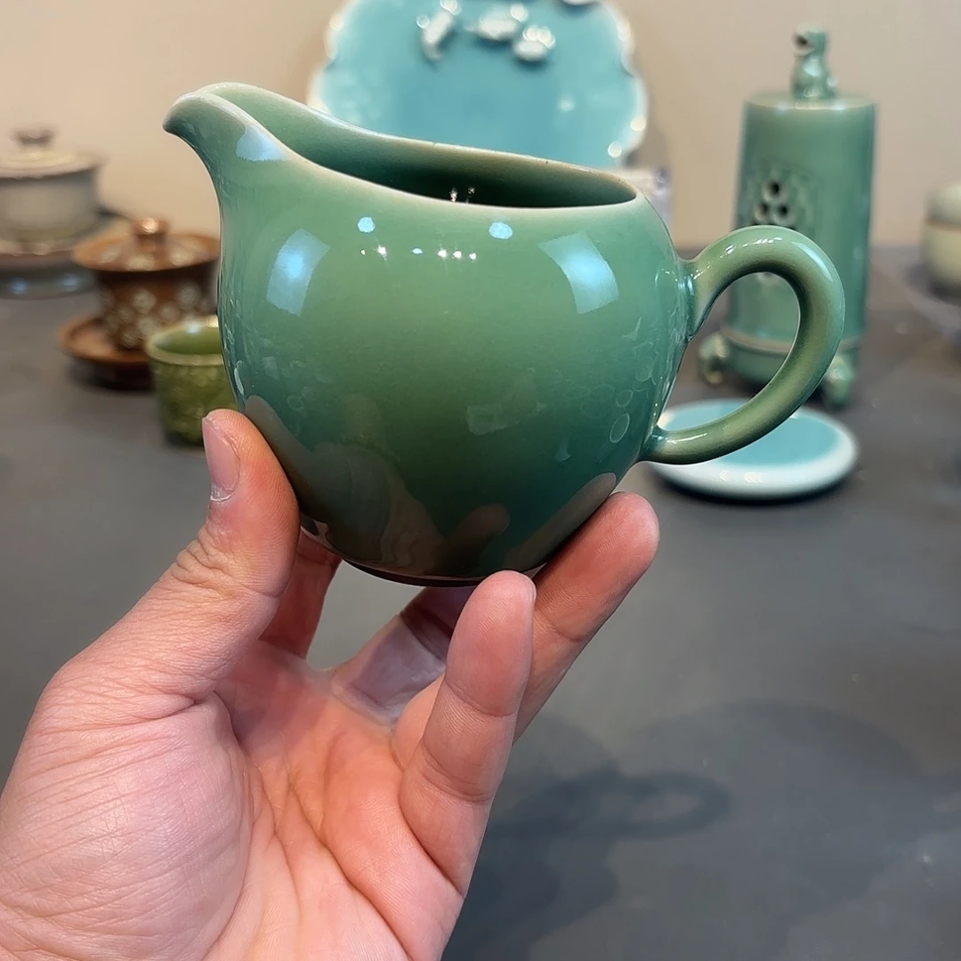 瓷片龙泉青瓷福利青瓷