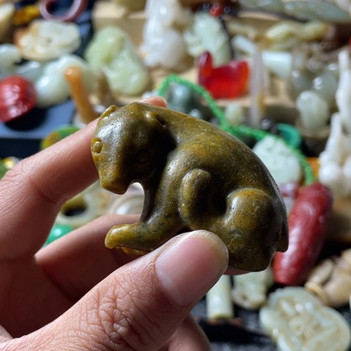 和田玉未镶嵌吊坠(不含链)