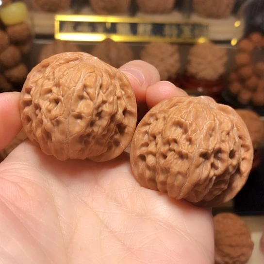 老树山地红皮石子磨