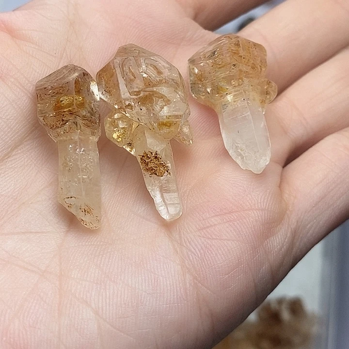 未镶嵌颈饰水晶浓***水油胆
