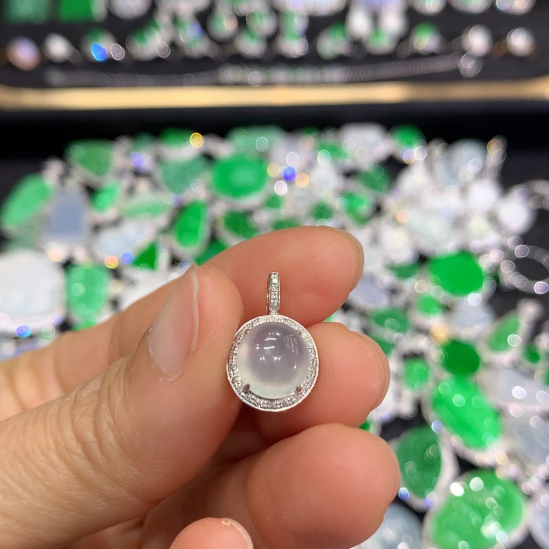 翡翠18K金镶嵌吊坠(不含链)