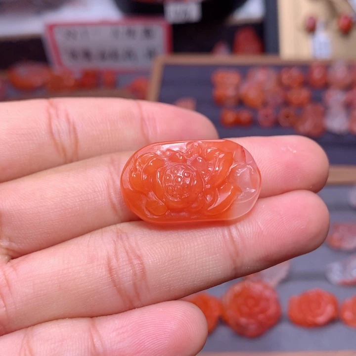 十***弦南红玛瑙未镶嵌南红花牌