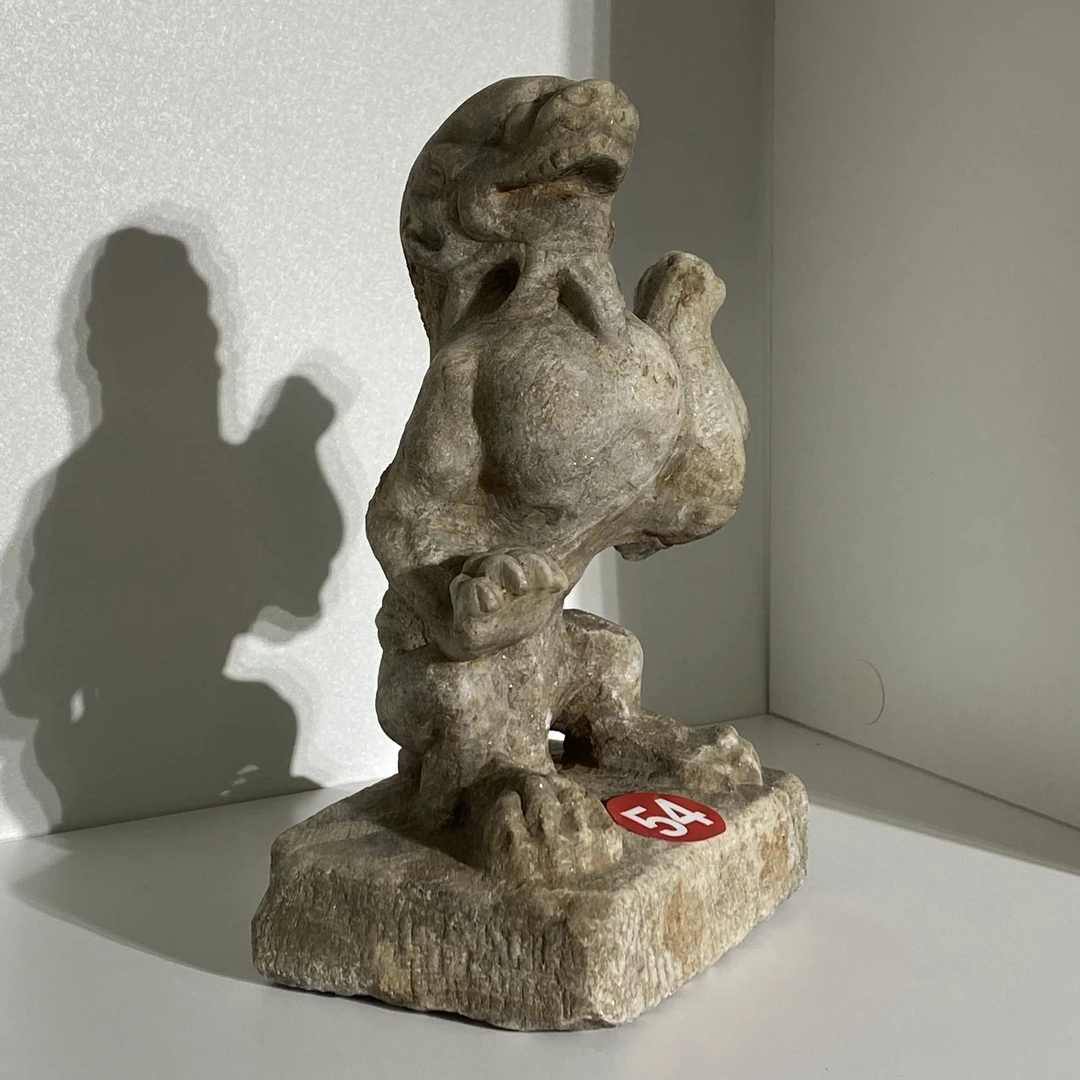 花几摆件 汉白石狮子 高：21公分