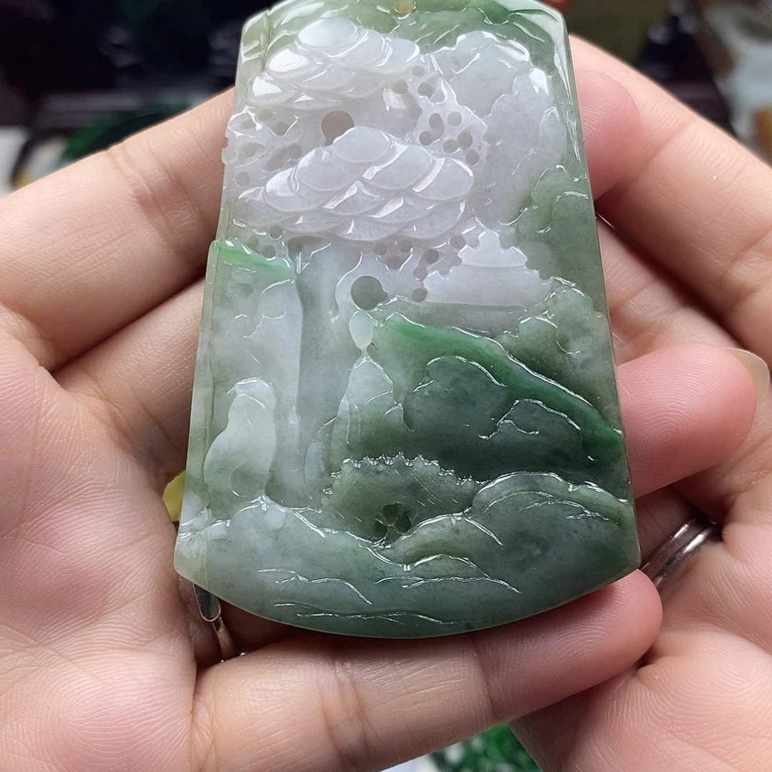 颈饰未镶嵌翡翠牌子