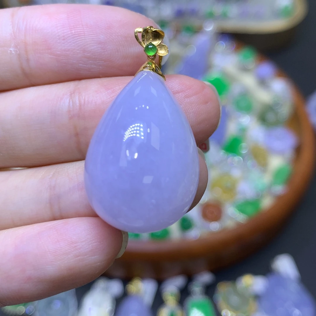 翡翠18K金镶嵌颈饰翡翠吊坠项链