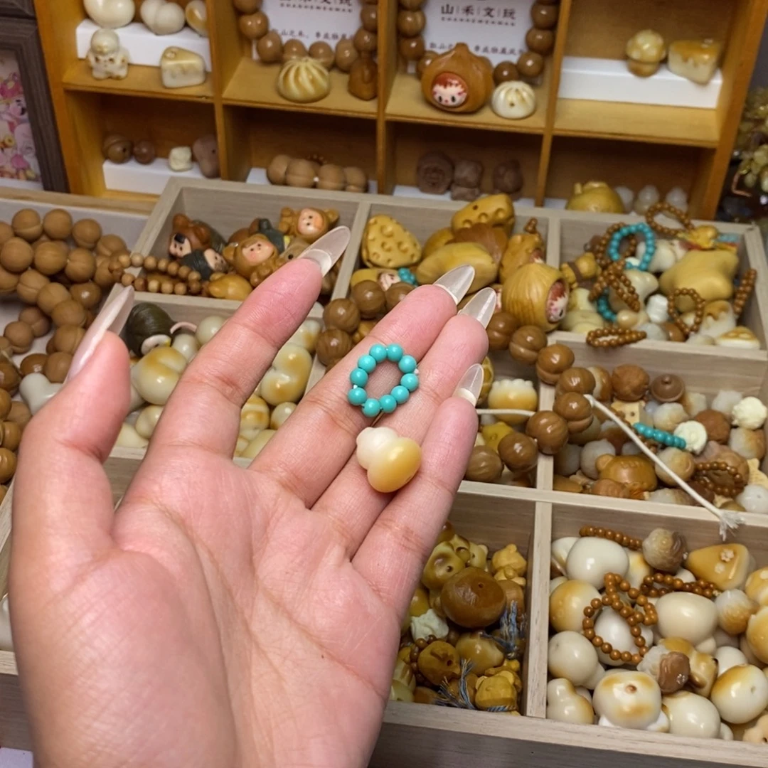 吊坠猴头核桃葫芦滴流