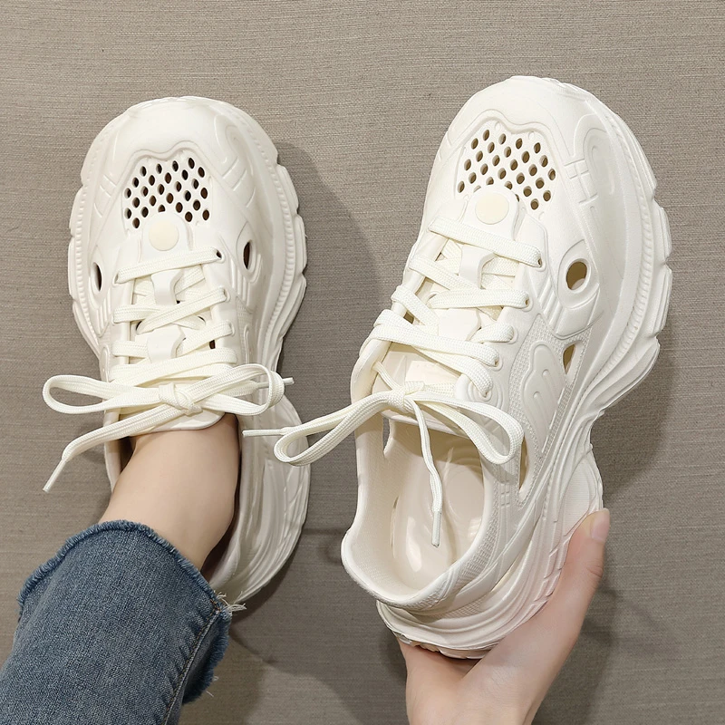 踩屎感厚底洞洞鞋女款夏季外穿时尚休闲海边沙滩防滑老爹鞋凉鞋女