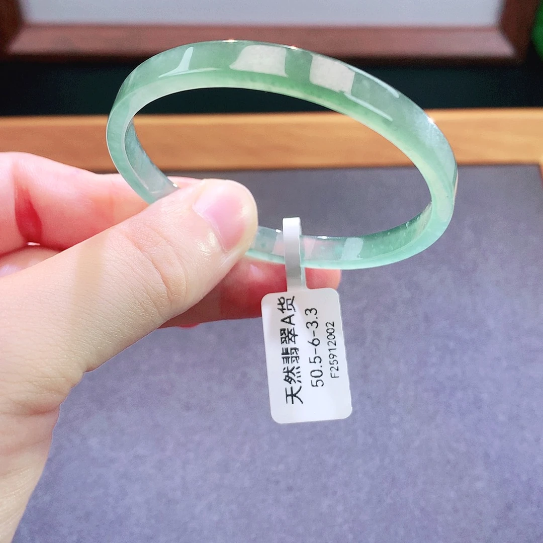 未镶嵌手镯翡翠天然翡翠
