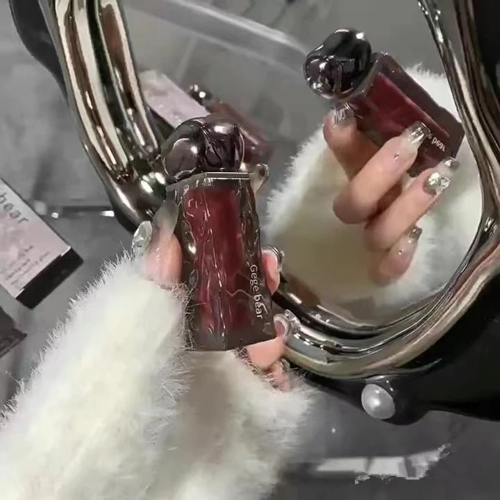 保湿镜面唇釉易上色素颜显白学生平价镜面唇釉大牌平替国货品牌1