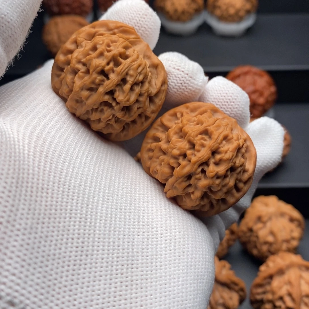 八***香文玩核桃吊坠36秦闷