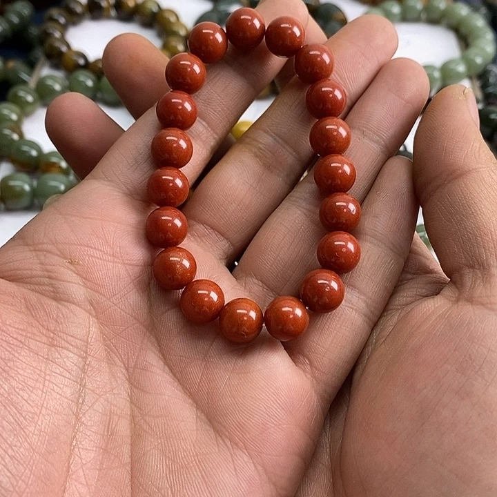 未镶嵌透闪石质玉珠宝奇石