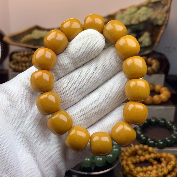 手链未镶嵌岫岩河磨玉（透闪石质玉）风**胜