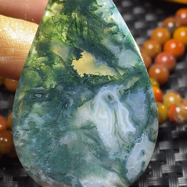 玛瑙/玉髓颈饰未镶嵌