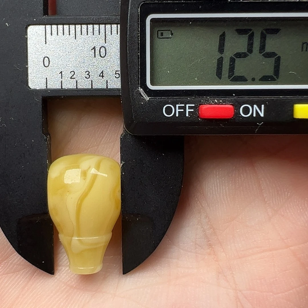 蜜蜡未镶嵌吊坠(不含链)