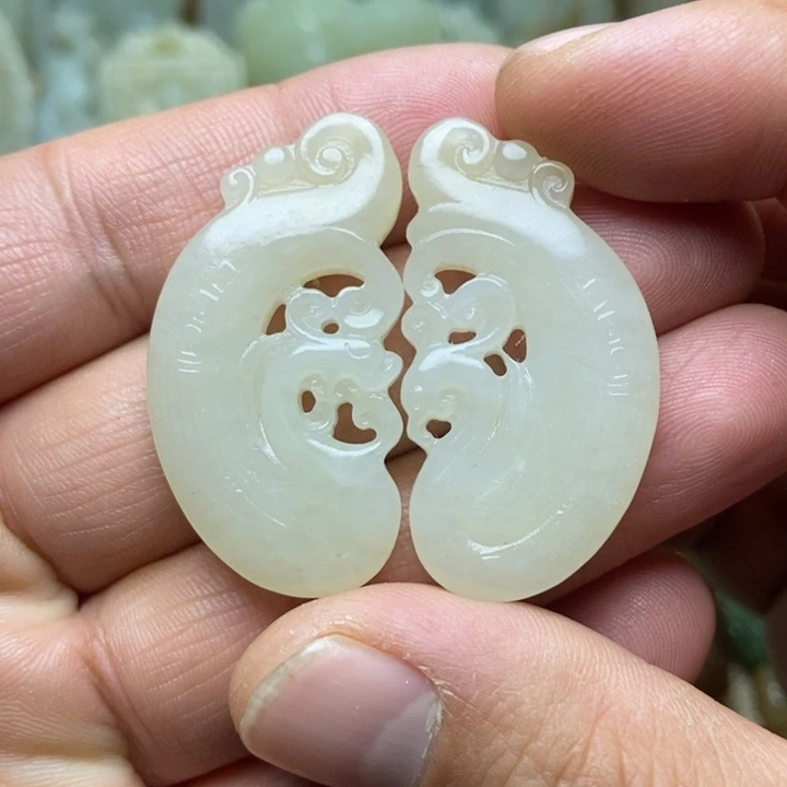 和田玉未镶嵌挂件