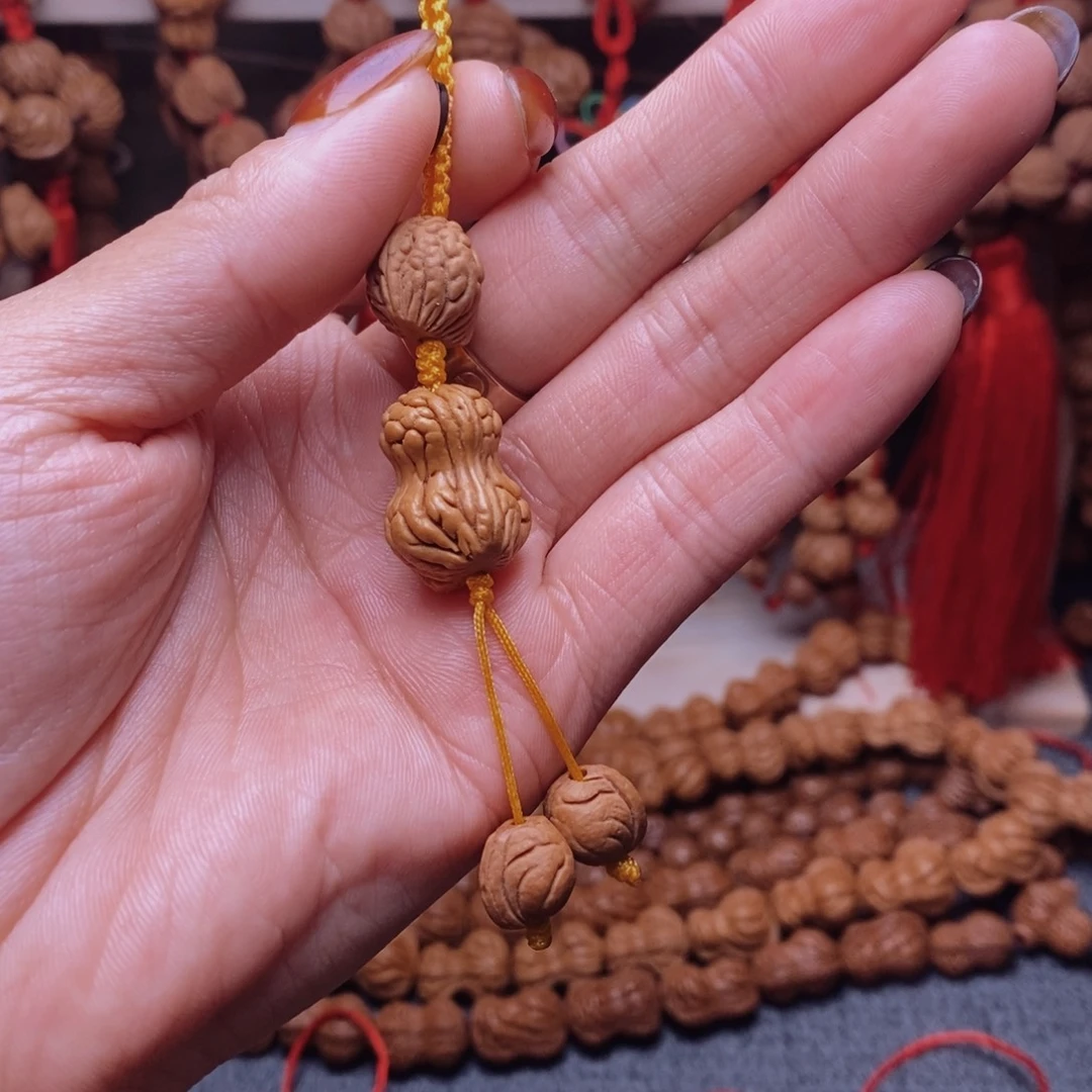 桃核吊坠龙纹桃枭